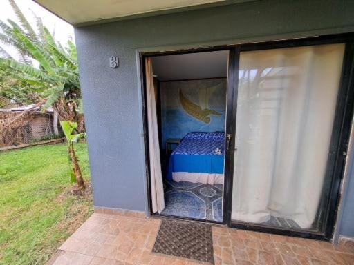 Marari Rapa Nui Hotel Ханга Роа Екстериор снимка
